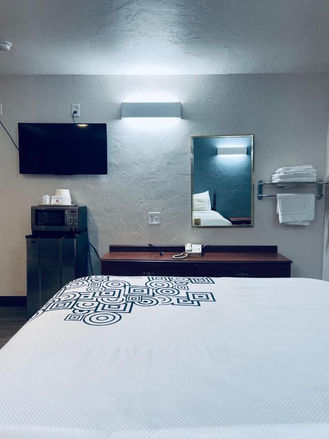 Century 21 Motel Лас Крусес Екстериор снимка