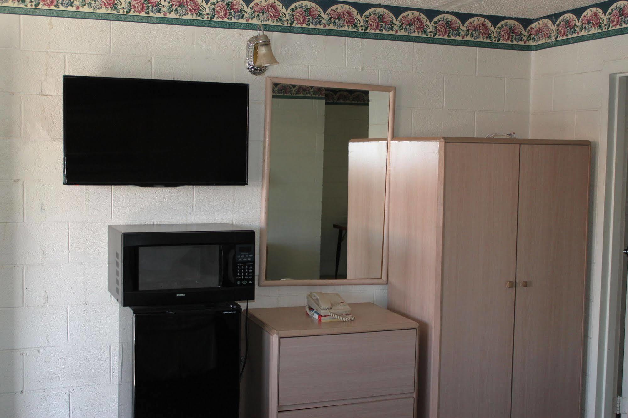 Century 21 Motel Лас Крусес Екстериор снимка